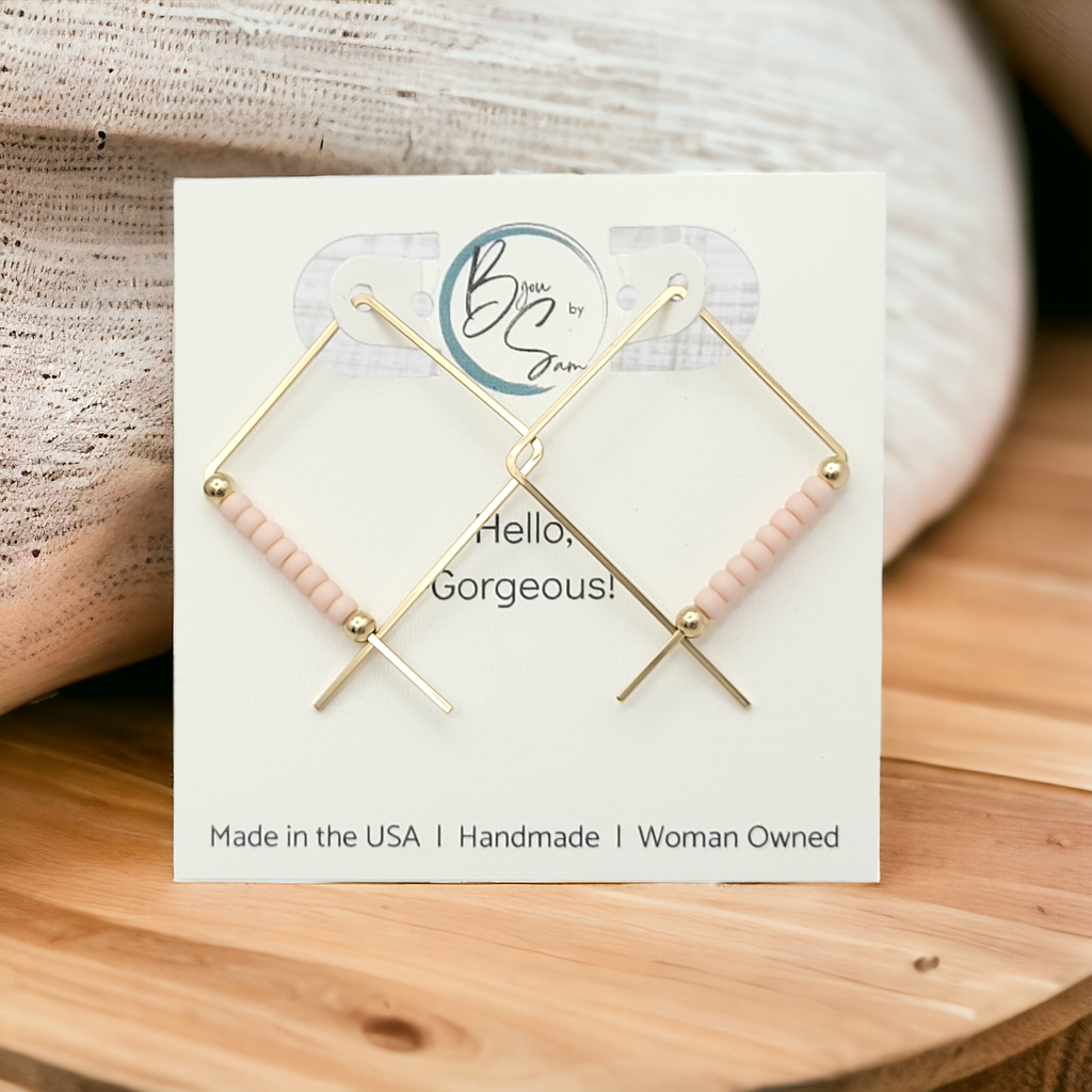 True - Square Gold with Pale Pink Earrings Bijou by SAM