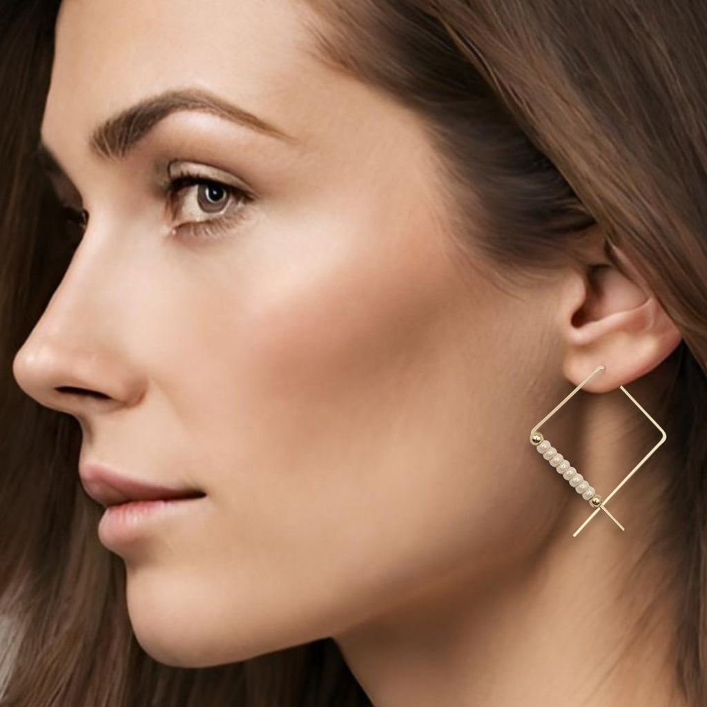 True - Square Gold & Pearl Earrings Bijou by SAM