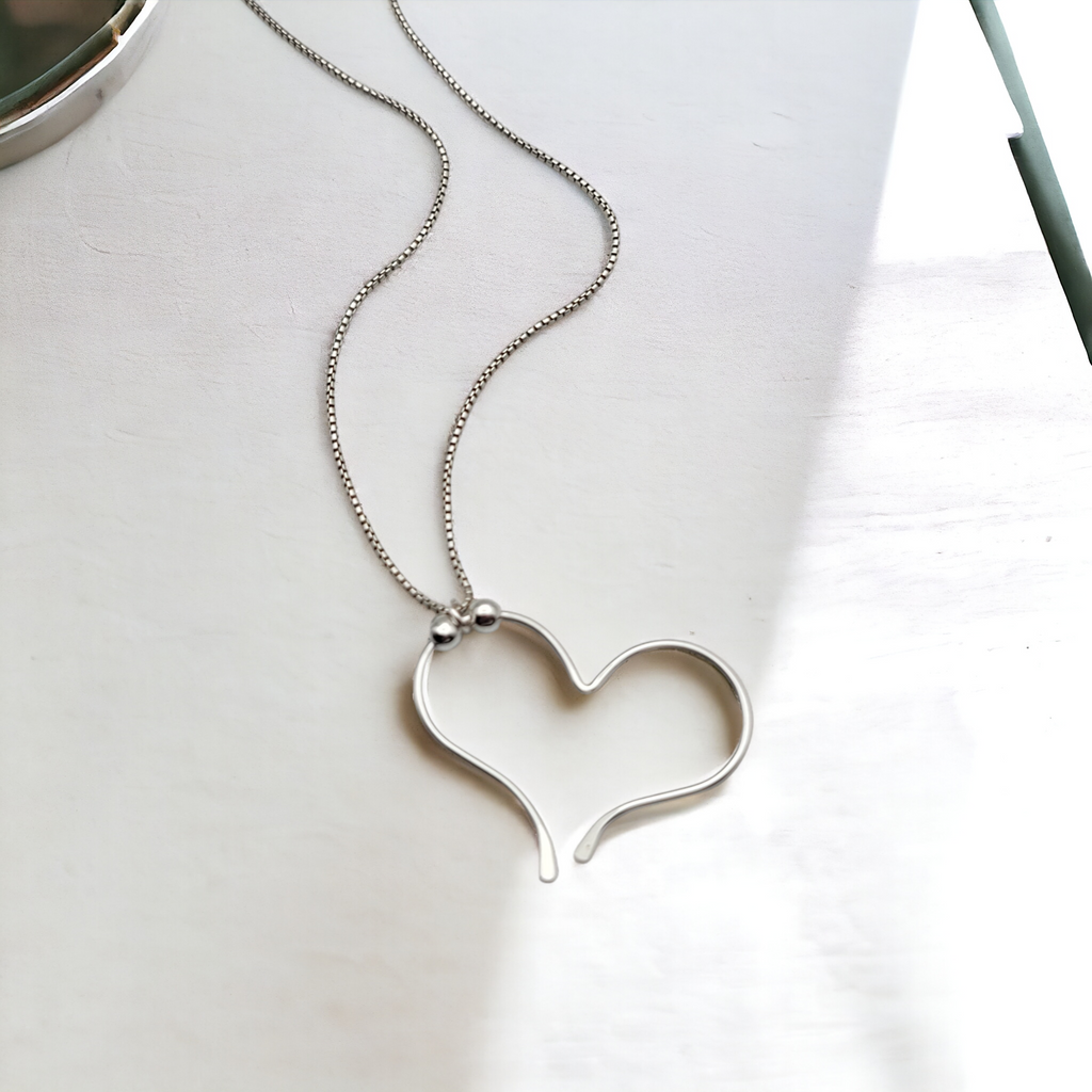 Open Heart Necklace - Silver & Silver Necklace Bijou by SAM