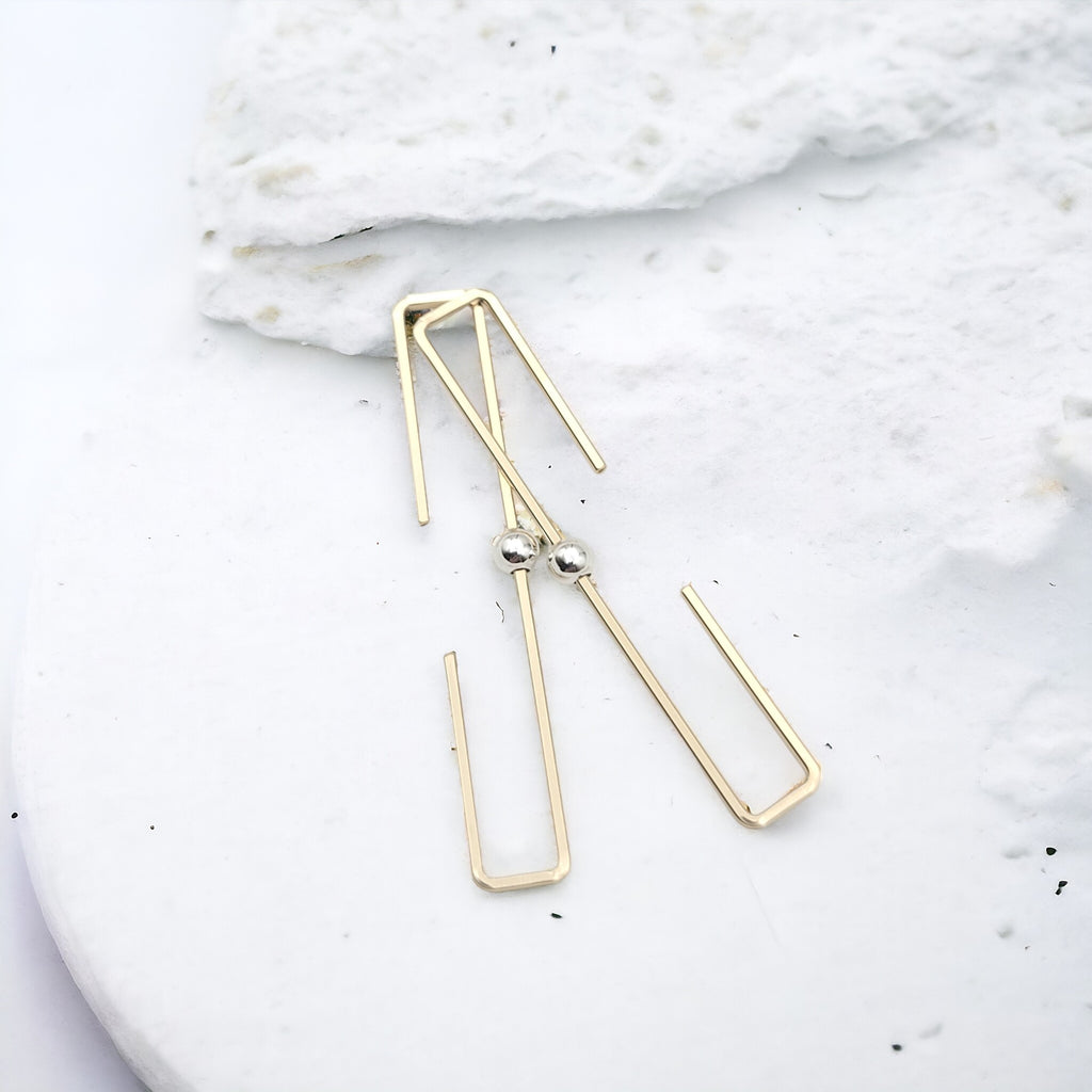 True - Gold Rectangle Threader Earrings Bijou by SAM   