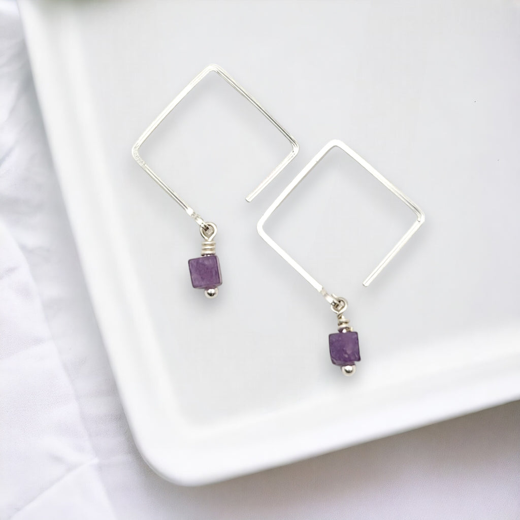 Cube - Square Threader with Amethyst  Bijou by SAM