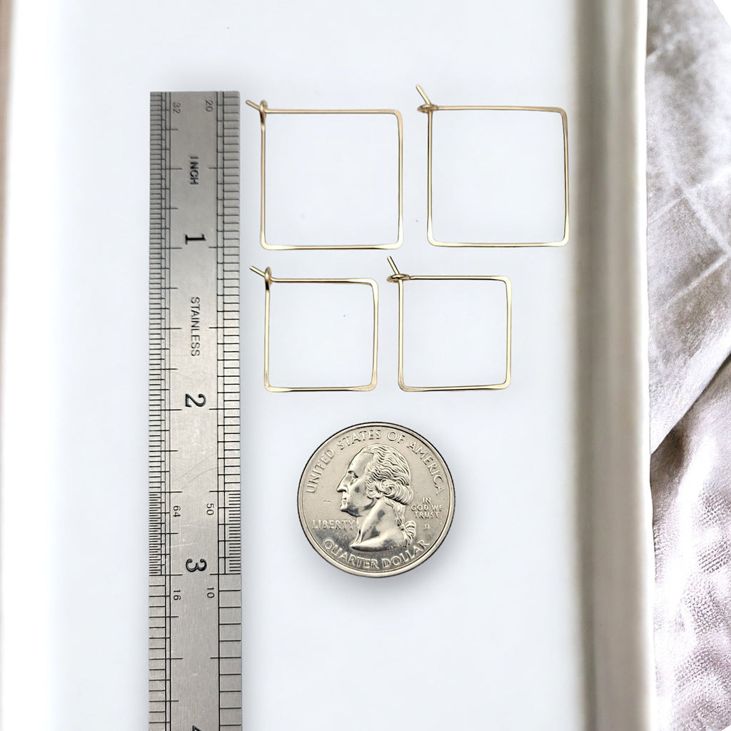 True - Square Gold Hoop Earrings Earrings Bijou by SAM