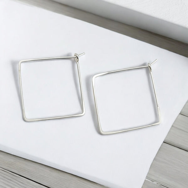 True - Silver Square Hoops Earrings Bijou by SAM