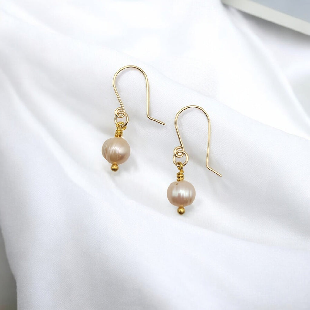 Pearl - Gold & Peach Earrings Bijou by SAM