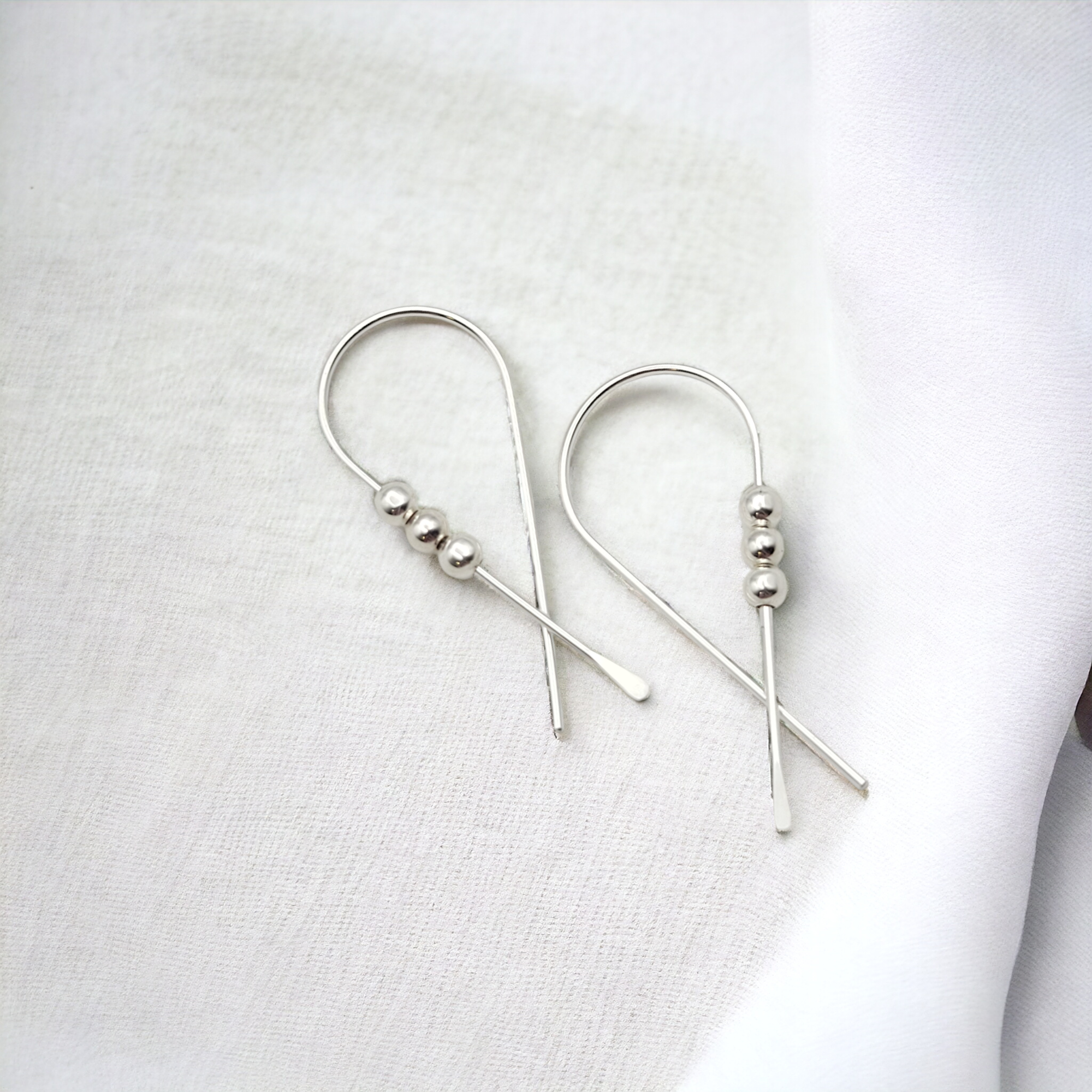 Ribbon - Silver & Silver Earrings Bijou by SAM   