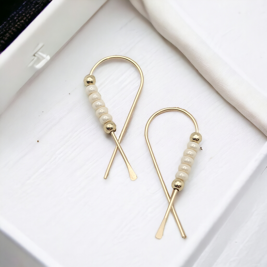 Ribbon - Gold & Pearl Earrings Bijou by SAM   