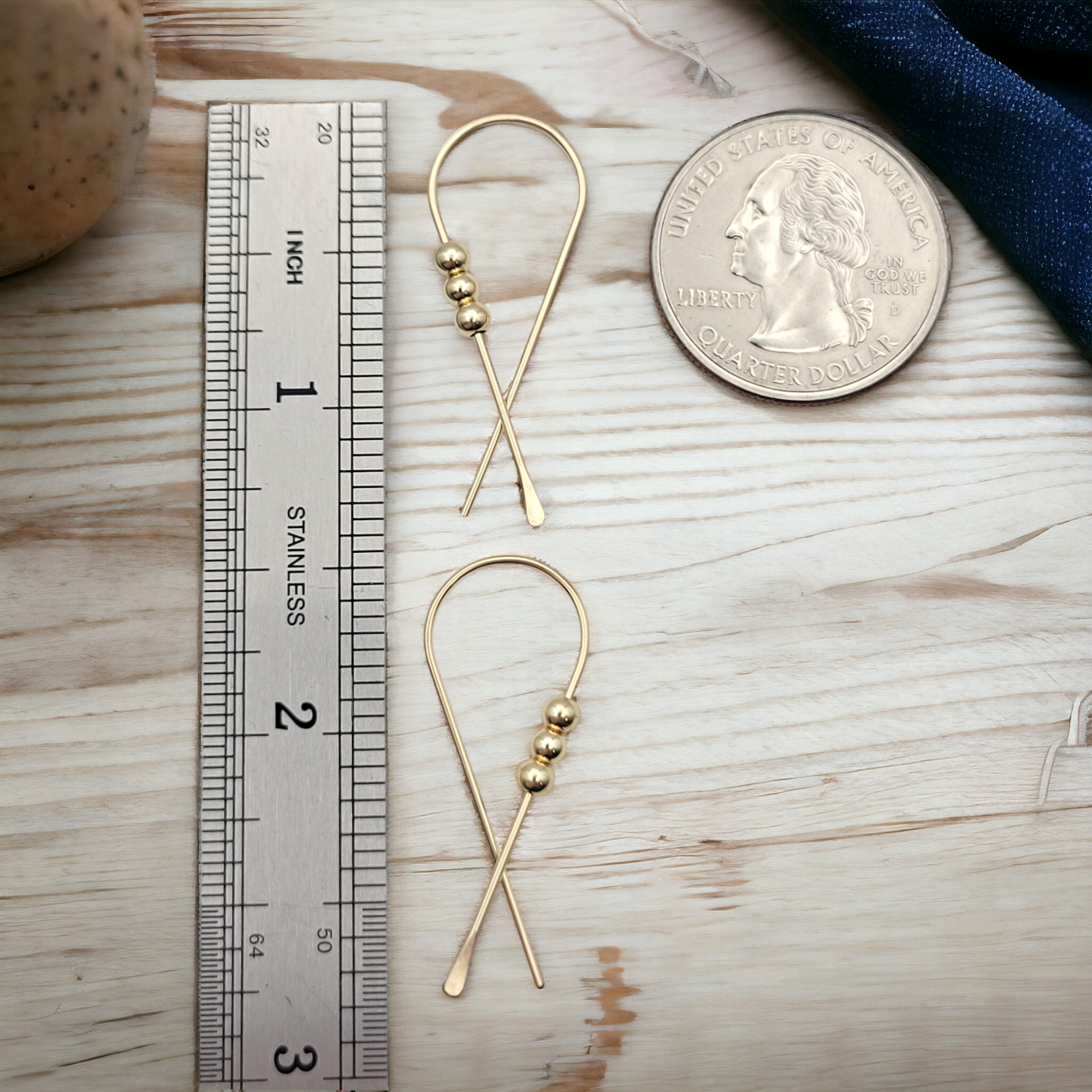 Ribbon - Gold with Gold Earrings Bijou by SAM   
