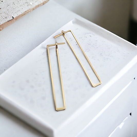 True - Gold Rectangle Earrings Bijou by SAM   