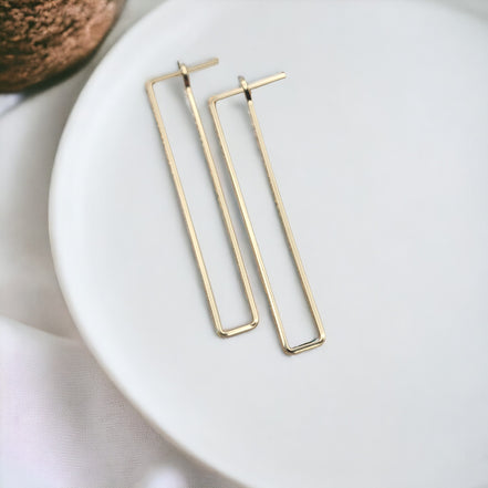 True - Gold Rectangle Earrings Bijou by SAM   