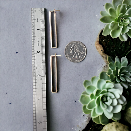 True - Gold Rectangle Earrings Bijou by SAM   