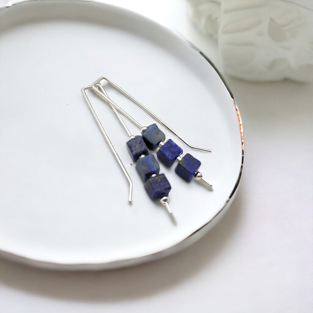 Silver Threaders with Lapis Lazuli Cubes Earrings Bijou by SAM   