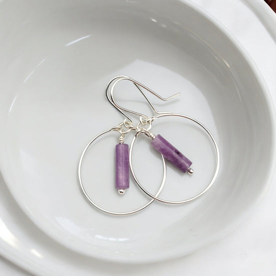 Mystique - Silver Hoop Earrings with Amethyst Earrings Bijou by SAM Silver-plated