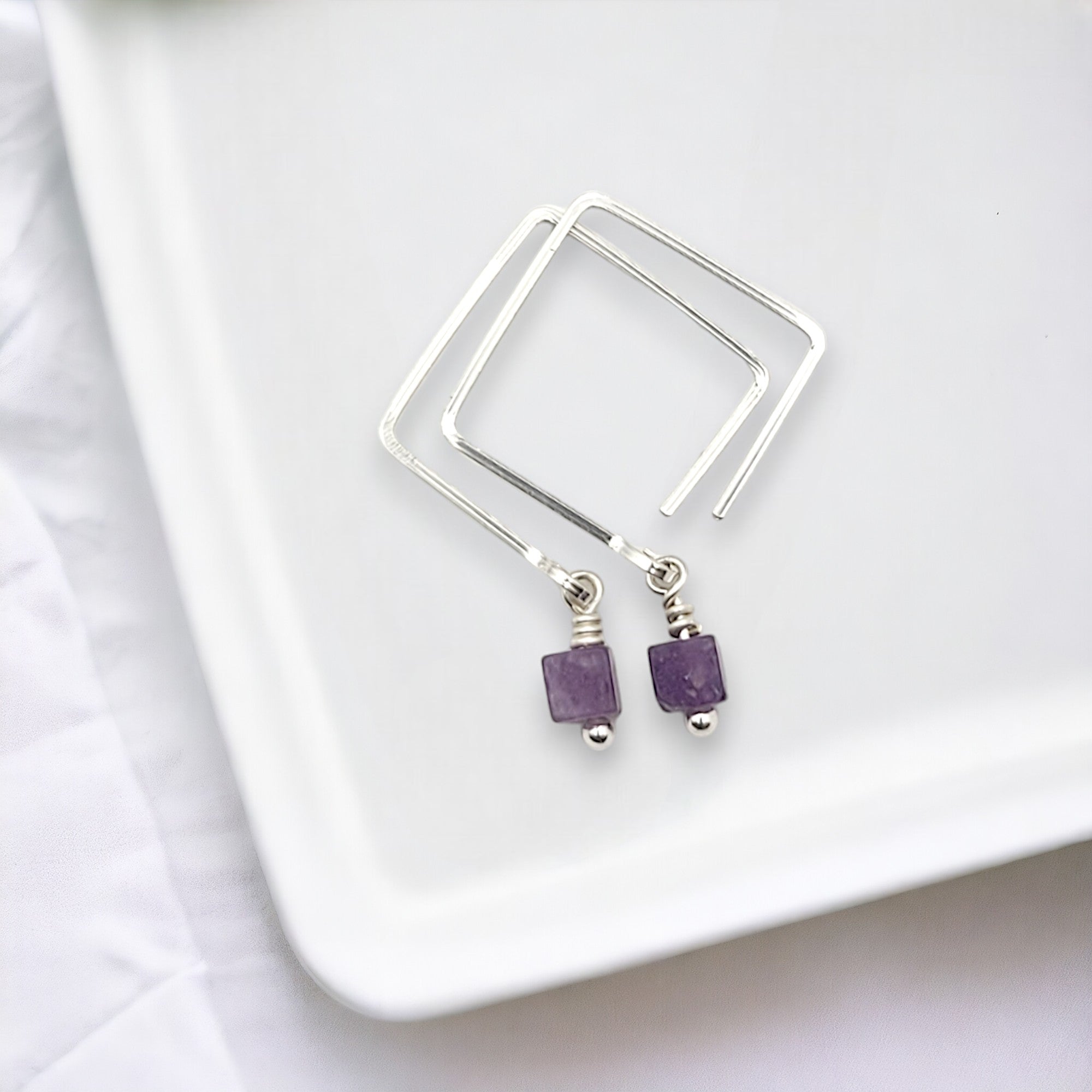 Cube - Square Threader with Amethyst  Bijou by SAM   