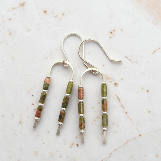 Desert Sands Wishbone Earrings | Silver