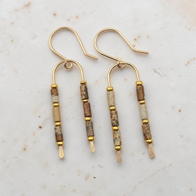 Desert Sands Wishbone Earrings | Gold