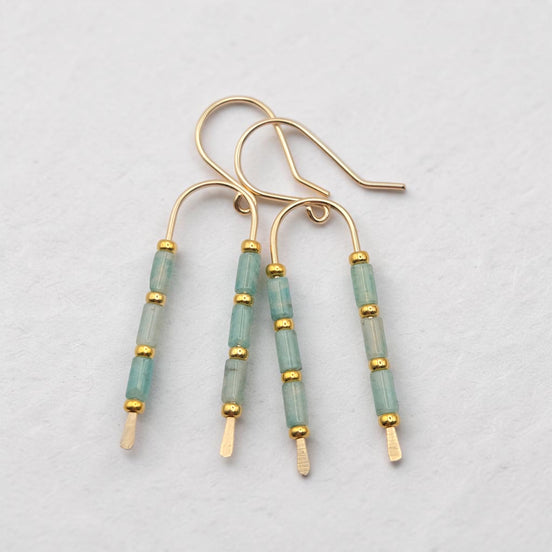 Morning Meadow Wishbone Earrings | Gold