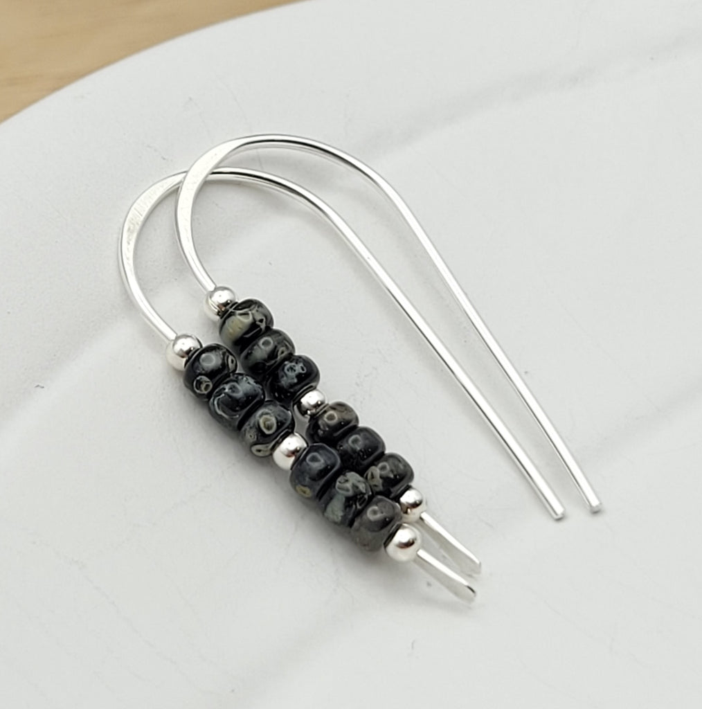 Cheval - Silver and Black Earrings Bijou by SAM   