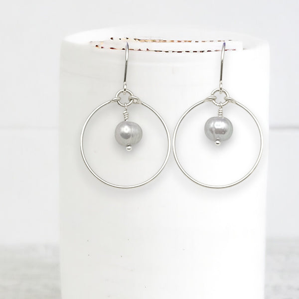 Pearl - Silver and Gray Hoops Earrings Bijou by SAM   