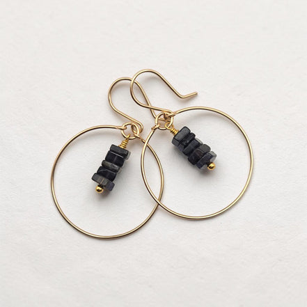 Bijou by SAM handmade gold hoop earrings featuring a delicate stack of deep blue square-cut iolite gemstones.