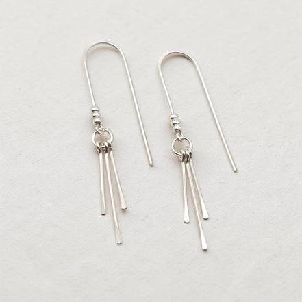 Bijou by SAM minimalist sterling silver threader earrings featuring three delicate metal fringes on a polished hoop.