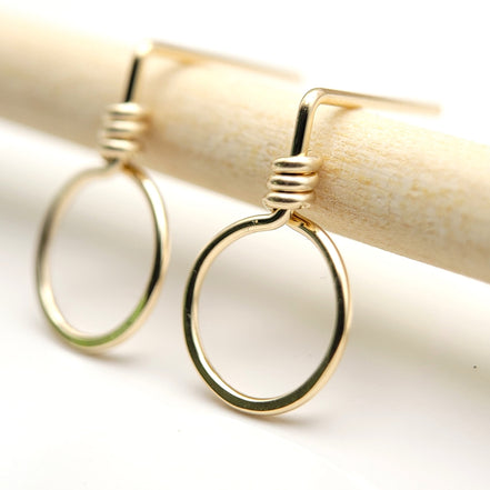 Aiden - Small Gold Circle Studs Earrings Bijou by SAM   